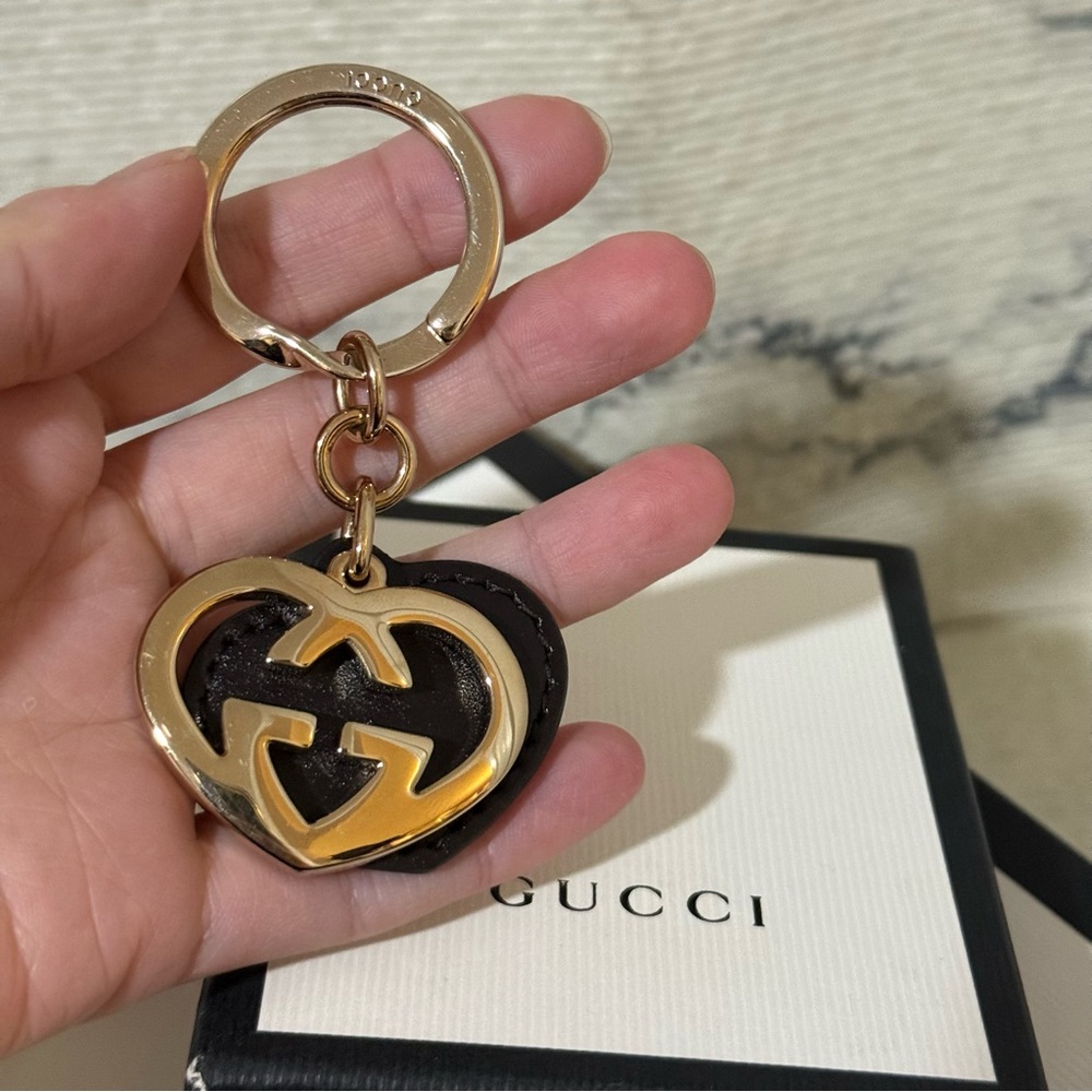 Gucci Interlocking Heart Keychain Key Ring (Like … - image 3